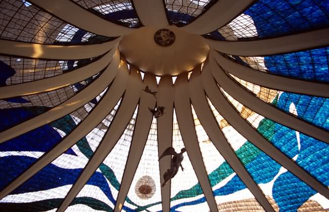 Cupola of the Cathedral of Brasilia inside view.jpg