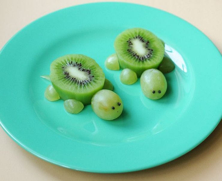 Kiwi And Grapes Turtle Funny Food Picture