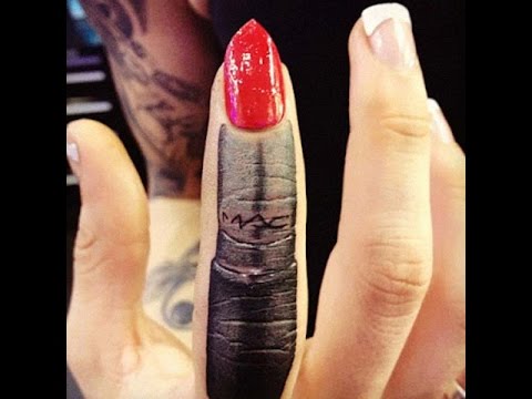 Lipstick Funny Tattoo On Finger