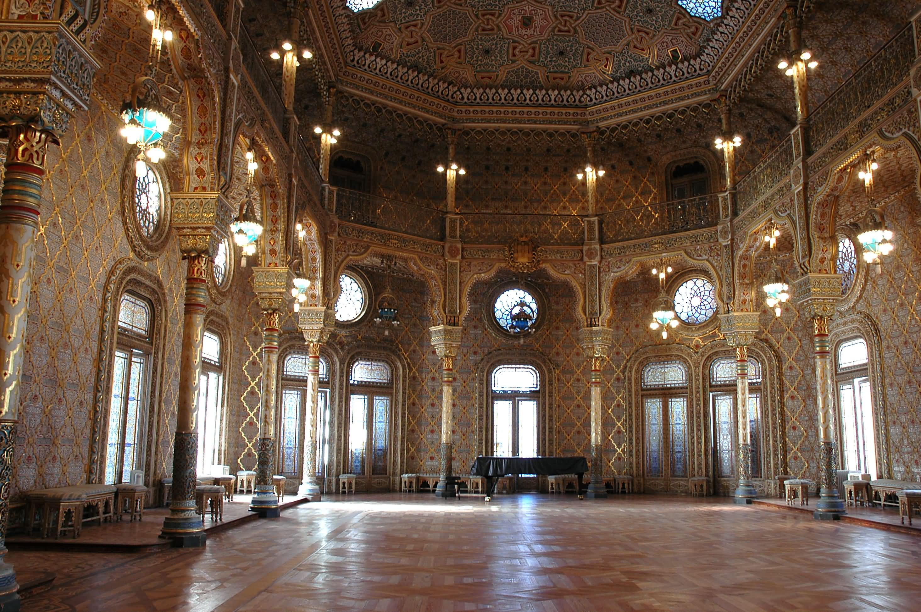 Moorish Revival Arab room Inside The Palácio da Bolsa