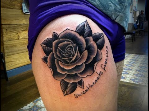 Black Rose Tattoo On Girl Thigh With Wording ‘Sweethearts Forever’