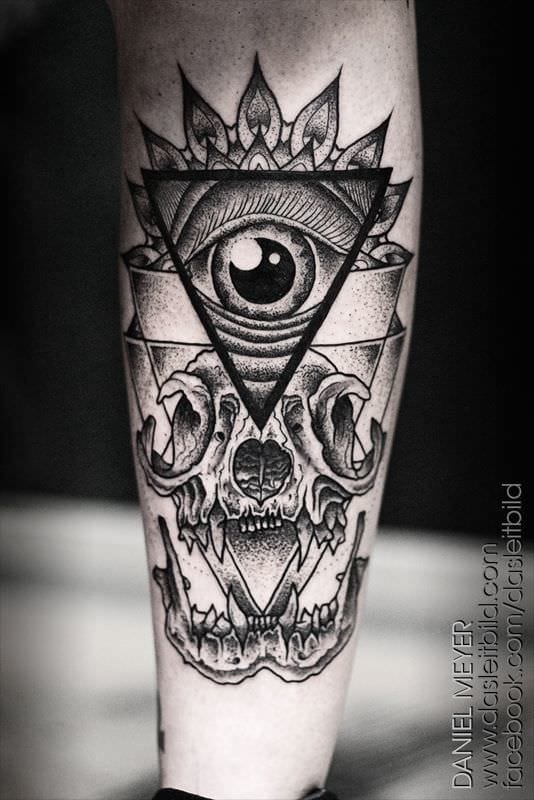 Black Ink Illuminati & Broken Skull Tattoo On Leg