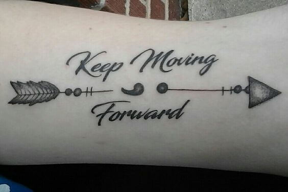 Stunning Black Ink Arrow And Semicolon With Wording ‘Keep Moving Forward’ Tattoo Design