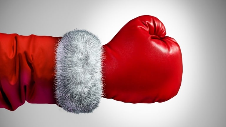 santa claus with boxing gloves happy boxing day