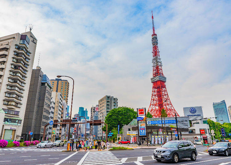 view of the Tokyo Tower from road
