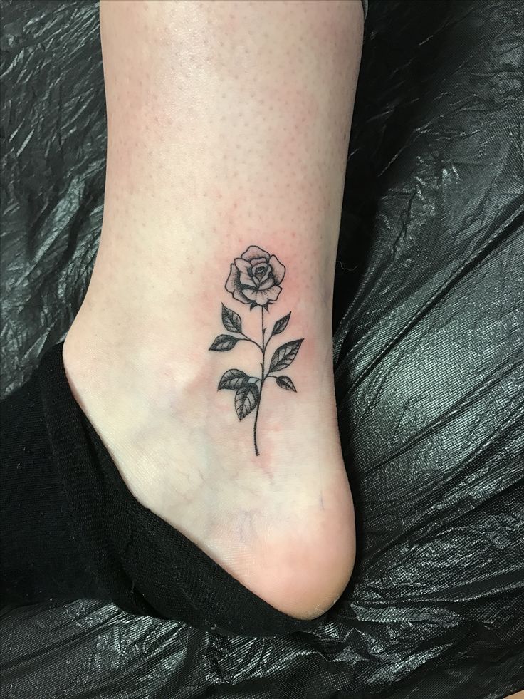 50 Beautiful Rose Forearm Tattoo Ideas